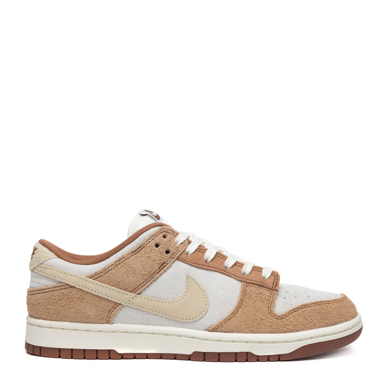 DUNK LOW CURRY – Saint Alfred