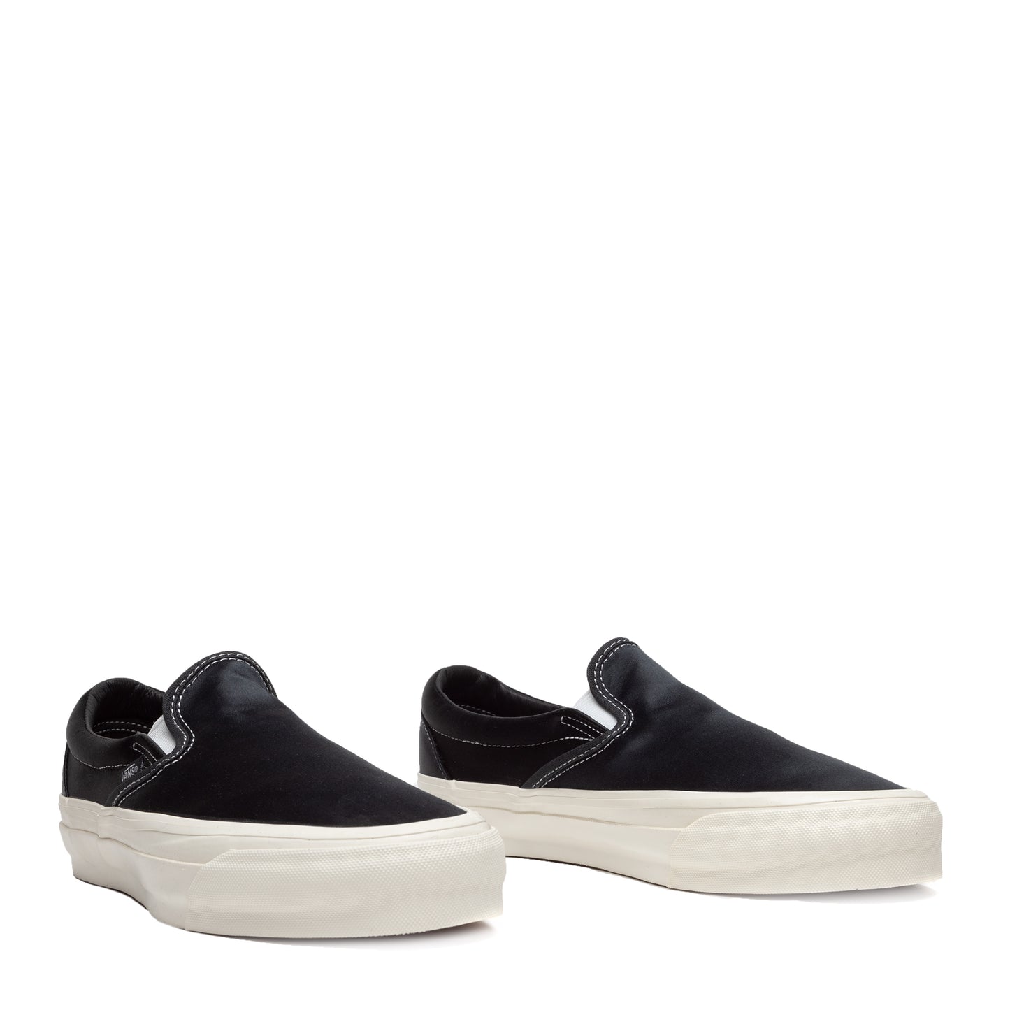 PREMIUM SLIP ON 88