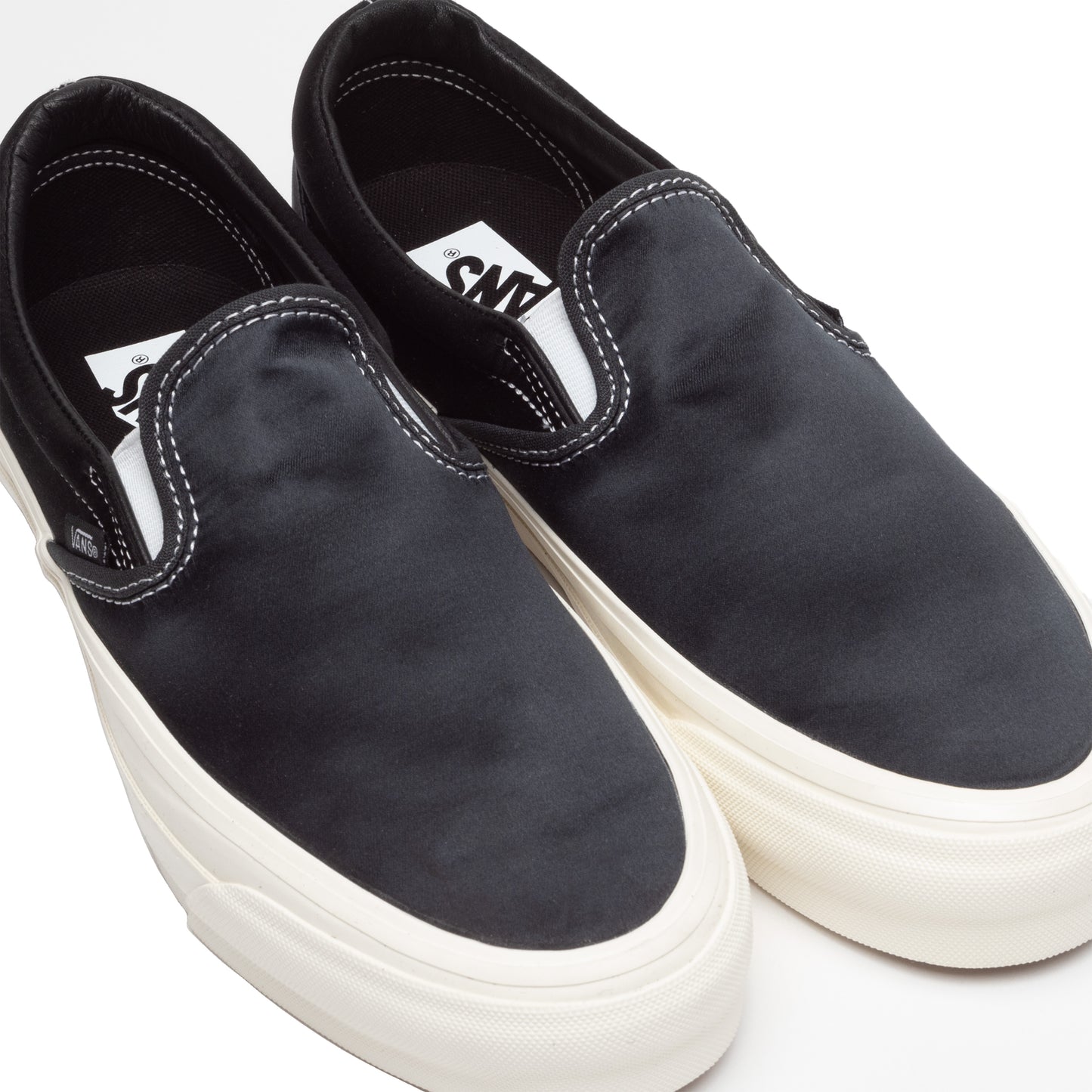 PREMIUM SLIP ON 88