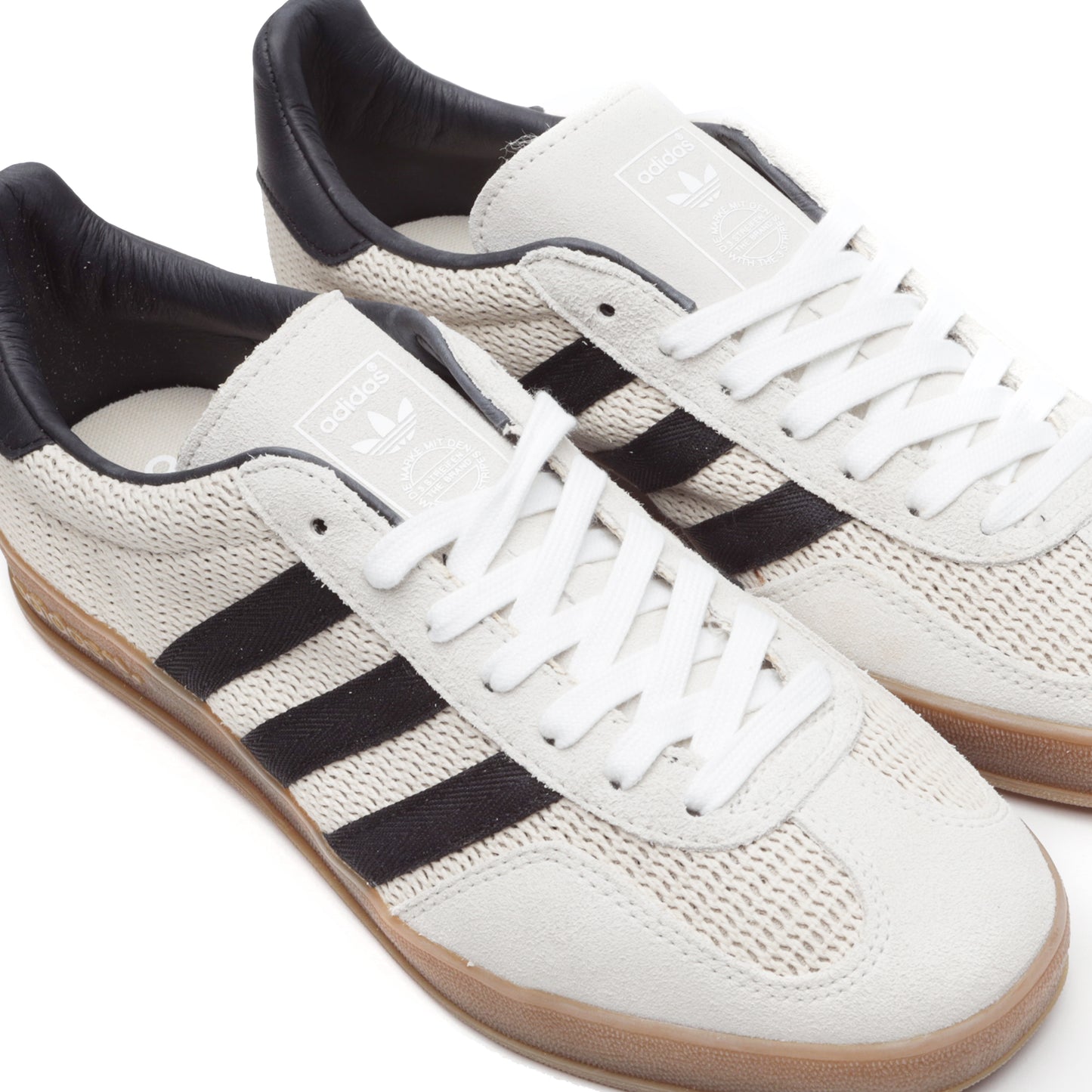 GAZELLE INDOOR